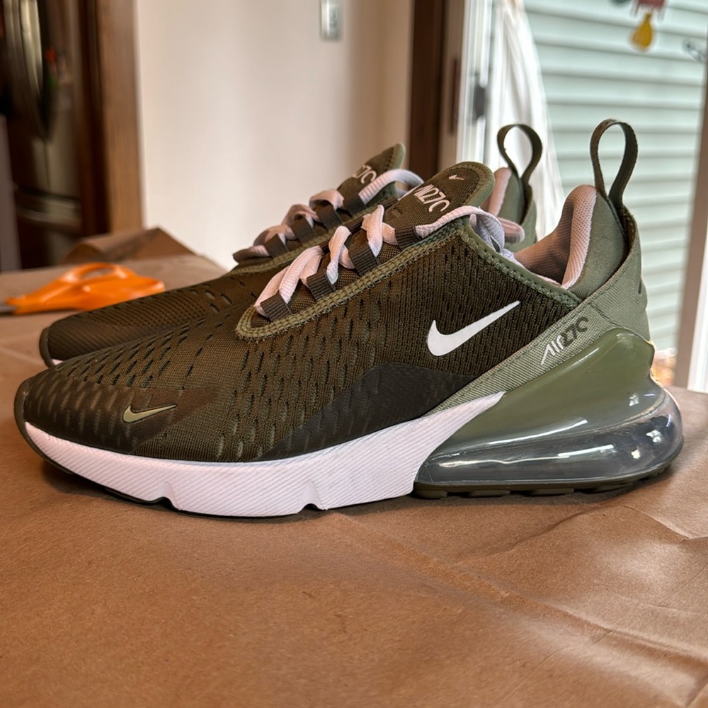 Nike Air Max 27C in khaki green and white.